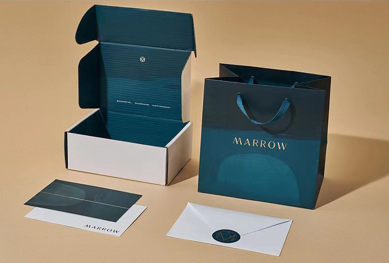 Gravnre Printing Custom Mailing Mailer for Apparel Clothing Shoes Gift Shipping Box