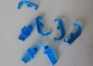 China Precision Plastic Injection Moulding For Gloss Finish Translucent Blue Medical Products Lugs factory