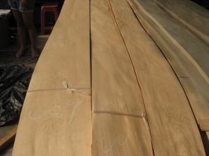 China Sliced Natural Chinese Birch Wood Veneer Sheet factory
