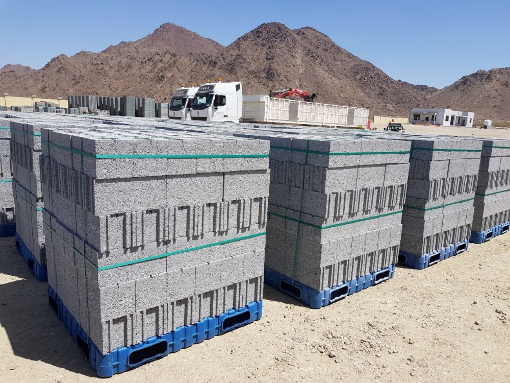 cement or brick factory plastic pallet 1600x1400 for sale