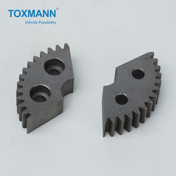 China 40CR Wire Cutting Machined Metal Parts Gear HRC38-44 For Automation factory
