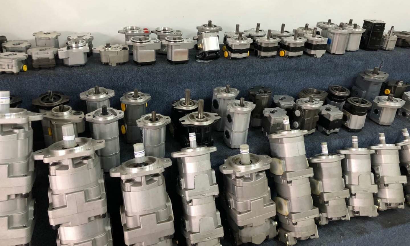 Excavator Hydraulic pump Spilot pumps