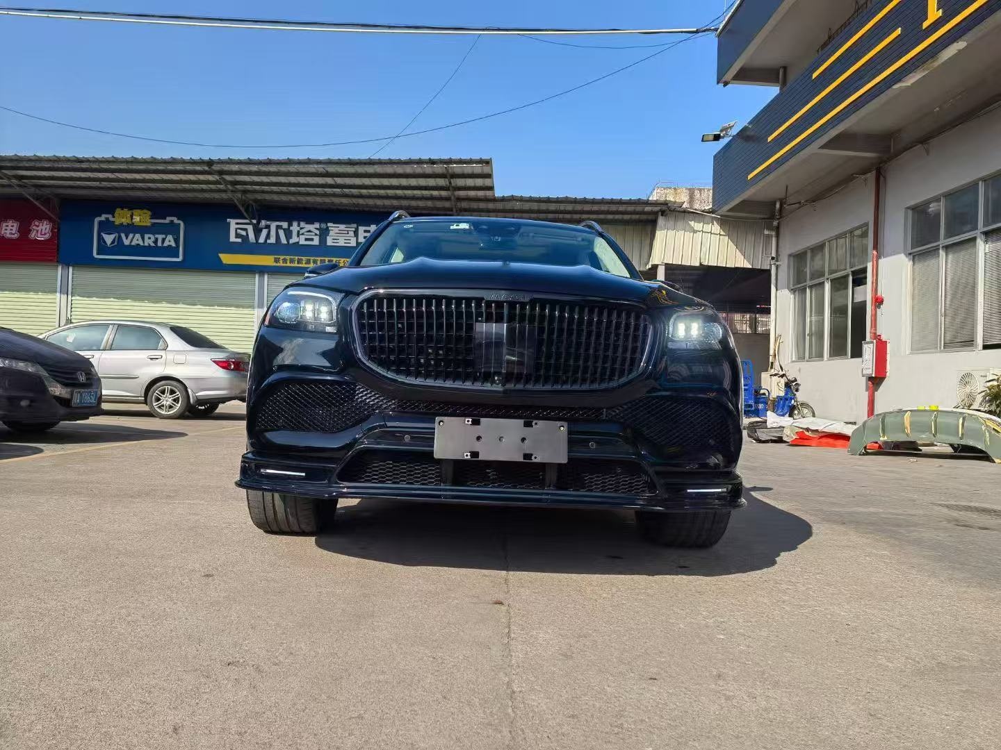 Maybach GLS600 Mercedes Benz Body Kit LD Style Front Car Bumper Lip Kit Widebody