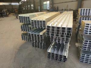 China HDG Welded Retaining Wall Galvanised Sleeper Posts 100UC factory