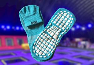 China Blue Color Customize Flip Out Grip Socks , Comfortable Trampoline Park Socks , Anti Slip Bounce Socks factory