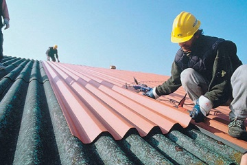 Color Enhanced Durable Polyester Finish Galvalume Corrugated Sheet For Diverse Building