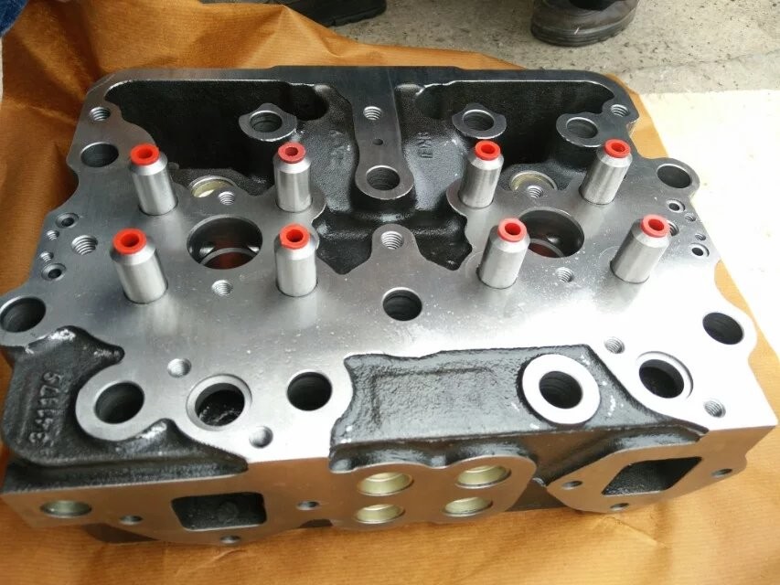 Cummins NTA855 Diesel Engine Cylinder Head 4915442 3041993 3646323