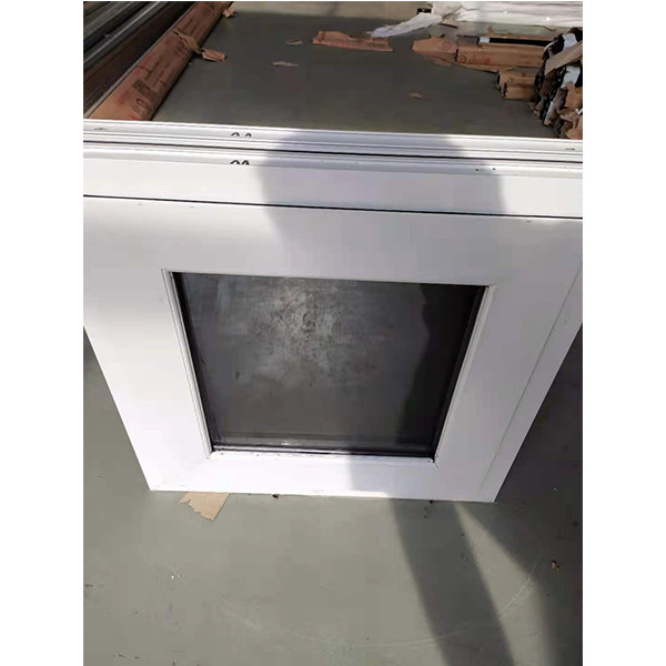 Customized Vinyl Aluminum Awning Window Outward Triple Glazing