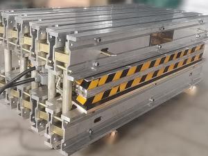 China Horizontal Conveyor Belt Vulcanizing Machine High Strength Long Life Span factory
