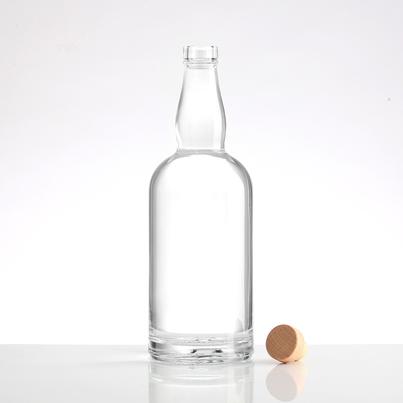 Glass Material Customizable Sealing Type Empty Belvedere Vodka Bottles for Packaging