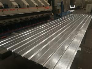 China Customized Perforated Corrugated Metal Panels Iron AiSi Standard factory