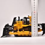 HUINA CAT D10T2 Alloy Bulldozer Model | 1/50 Scale Metal Track Collectible