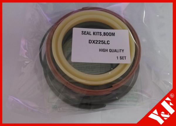 707-98-44200 /243720-00140 High Performance DX225LC Doosan Seal Kits For
