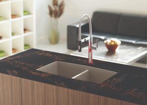 China Durable Polished Quartz Floor And Decor Quartz Countertops Scratch Resistant factory