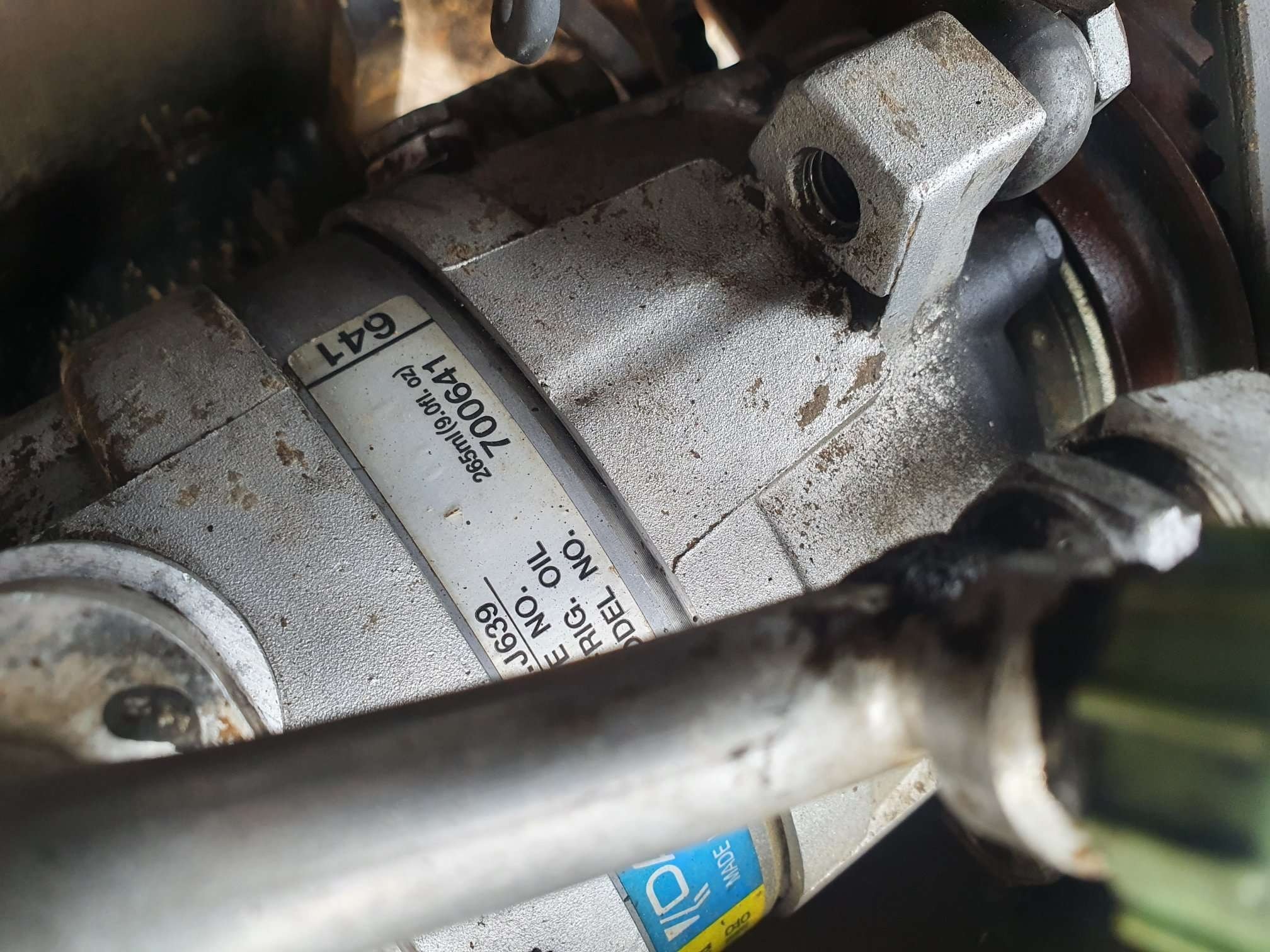 EC ec55b excavator air conditioner compressor