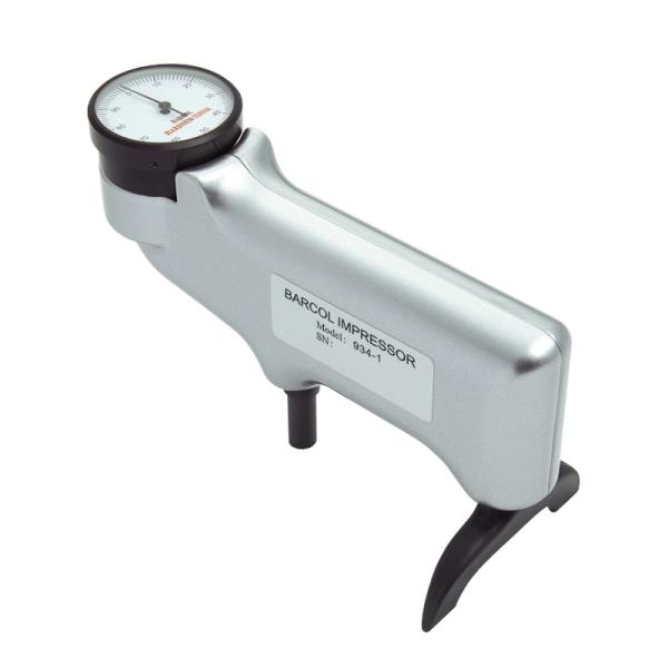 Barcol Impressor Portable Hardness Tester For Aluminum 0.5HBa Resolution BD