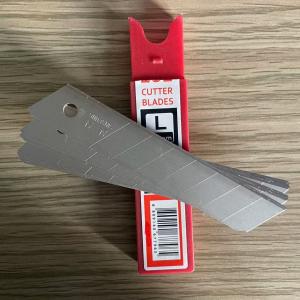 China 8 Segments Silver 18mm Cutting Knives For Versatile Cutting Applications factory