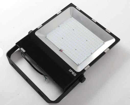 LED Flood Light 200W IP65 Waterproof Energy Saving Spotlight for 5 Outdoor