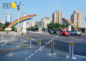 China Outdoor Pneumatic Bollards Remote Control Corrosion Resistance 900mm Height factory