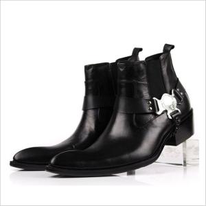 China Customized Mens Leather Dress Boots Winter Slip On Boots With Mental Chain factory