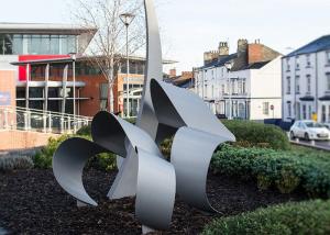 China 3D Drawing Memorial Sculpture To Squadron Leader Sam Bailey At Lincoln College factory