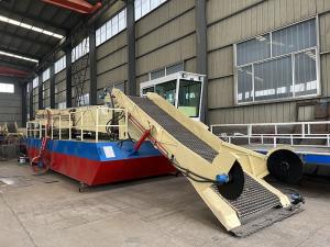 China 12 Cubic Capacity Lake Weed Cutter Machiner For River Waterweed Reed Harvester factory