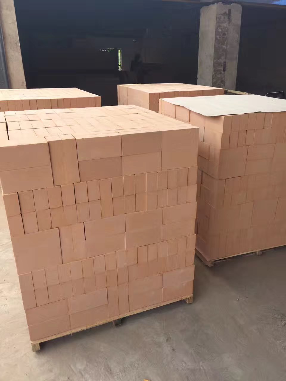 Super Lightweight Diatomite Fire Clay Insulation Brick Versatile and Easy to Install