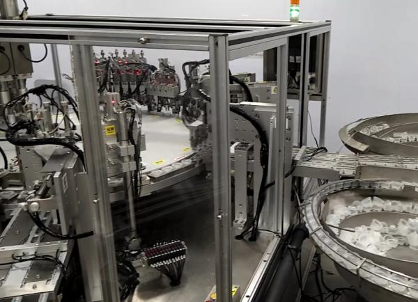 Euro Cap Assembly Machine With Servor Motor Drive And Stainless Steel / Aluminum
