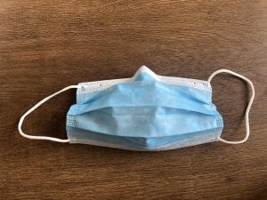 China 3 Ply Non Woven Earloop Medical Face Mask Isolate Virus CE Approved factory