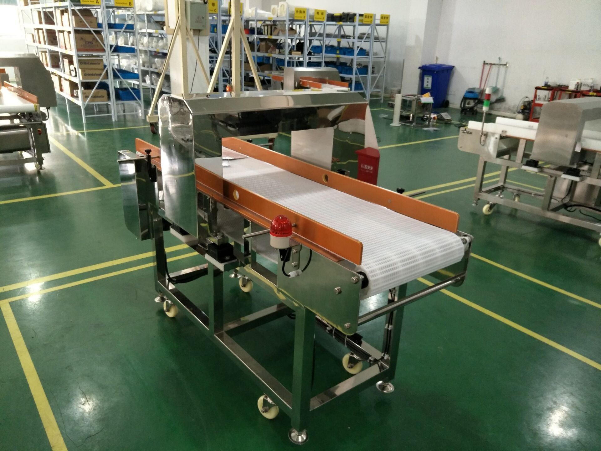 New metal detector (touch screen, support USB,plastic chain belt) for food product or packed product