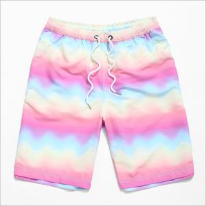 China Summer Digital Print Rainbow Gradient Loose Shorts For Men And Women factory