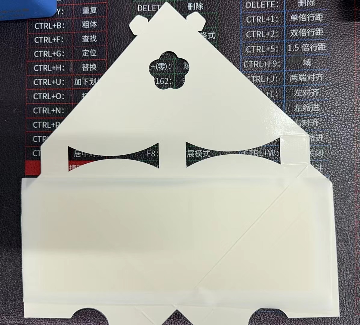 Customized Color Eco-friendly Paper Glue Fly Trap Insect Trap for Performance