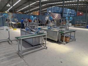 China CE Certified Fast Medical Face Mask Machine For Making 3 Ply Face Mask factory