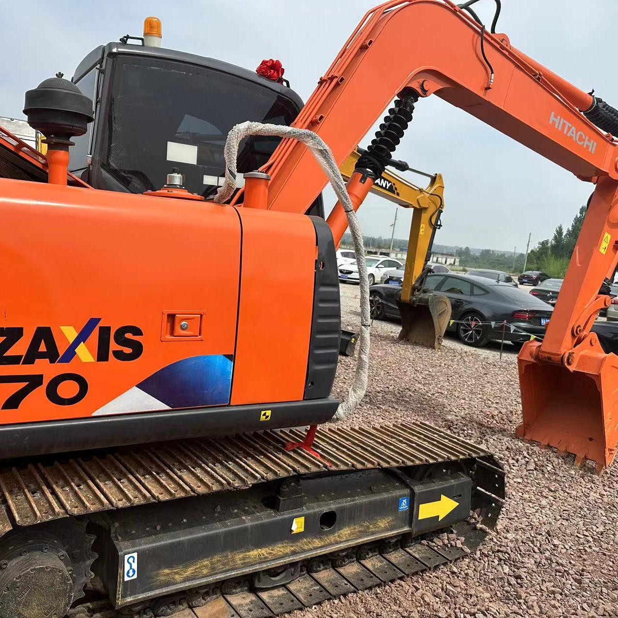 Used Mini Excavator Hitachi ZX70 Secondhand 7t Original Crawler Tracked Digger