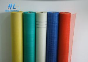 China 5*5mm Fiberglass Scrim Mesh Coated With An Emulsion With Good Cohesion factory