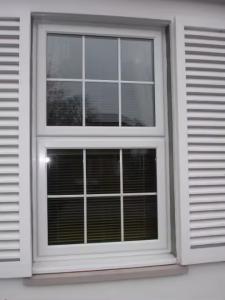 China Long Life Single Hung Vinyl Window Vertical Sliding Glass PVC UPVC Window factory