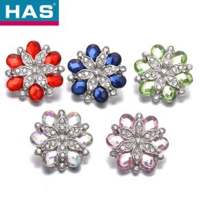 China 18mm Flower Shaped Buttons Personalized Colored Rhinestone Buttons Nickel Free factory