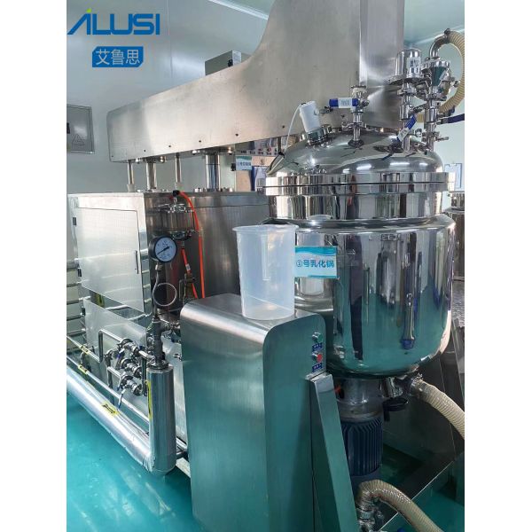 China Vacuum Homogeneous Lifting Emulsifier Mixing Machine 500L Liquid Medicine Mixer factory