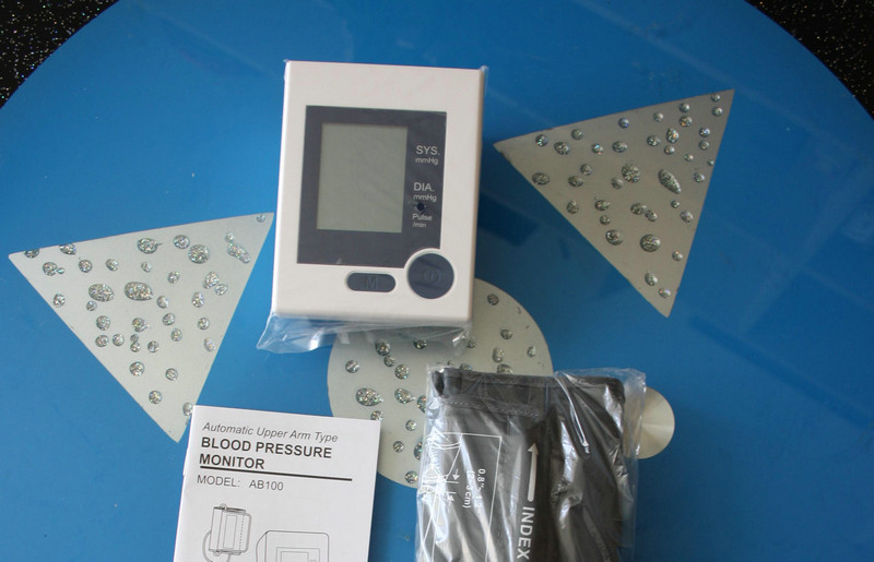 Automatic Digital Blood Pressure Monitor , High Accuracy