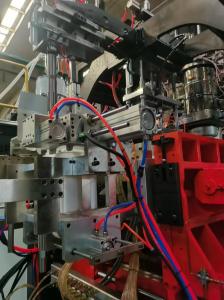 China 7.5kW Extruder Motor PET Plastic Bottle Blow Molding Machine With Auto Defleshing factory
