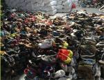 sports shoes，used shoes，old shoes，second hand shoes，used bag，used cloth。