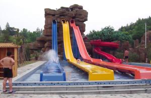 China High Speed Slide / Adult Water Plastic Slide for Adventure Water Park / Customized Water Slide factory