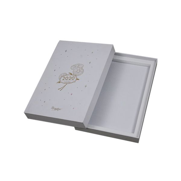 China 40x33x11cm Custom Paper Box Packaging Protective Varnish With Inserts factory