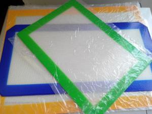 China Easy to Clean Silicone Baking Mat factory