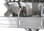 Good Flowability ISO9001 60P/M Pet Food Packaging Machine 32 Head