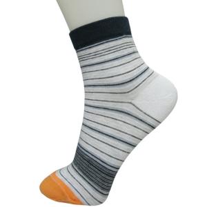 China Streak Design Casual Socks factory