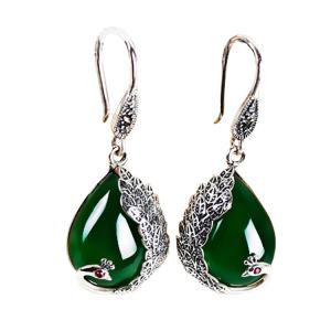 China Thai Sterling Silver Green Chalcedony Drop Retro Earrings (E170619GREEN) factory