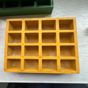 China Mesh Size 38x38mm FRP Molded Grating Of Yellow Color Flat Surface With Cover On One Side For Walking Way factory