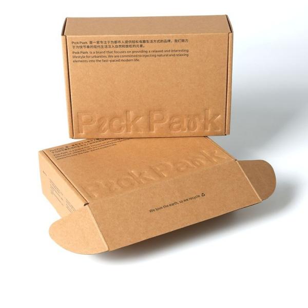 CMYK Brown Kraft Paper Box Clothing Mailer Shipping Packaging With Embossing