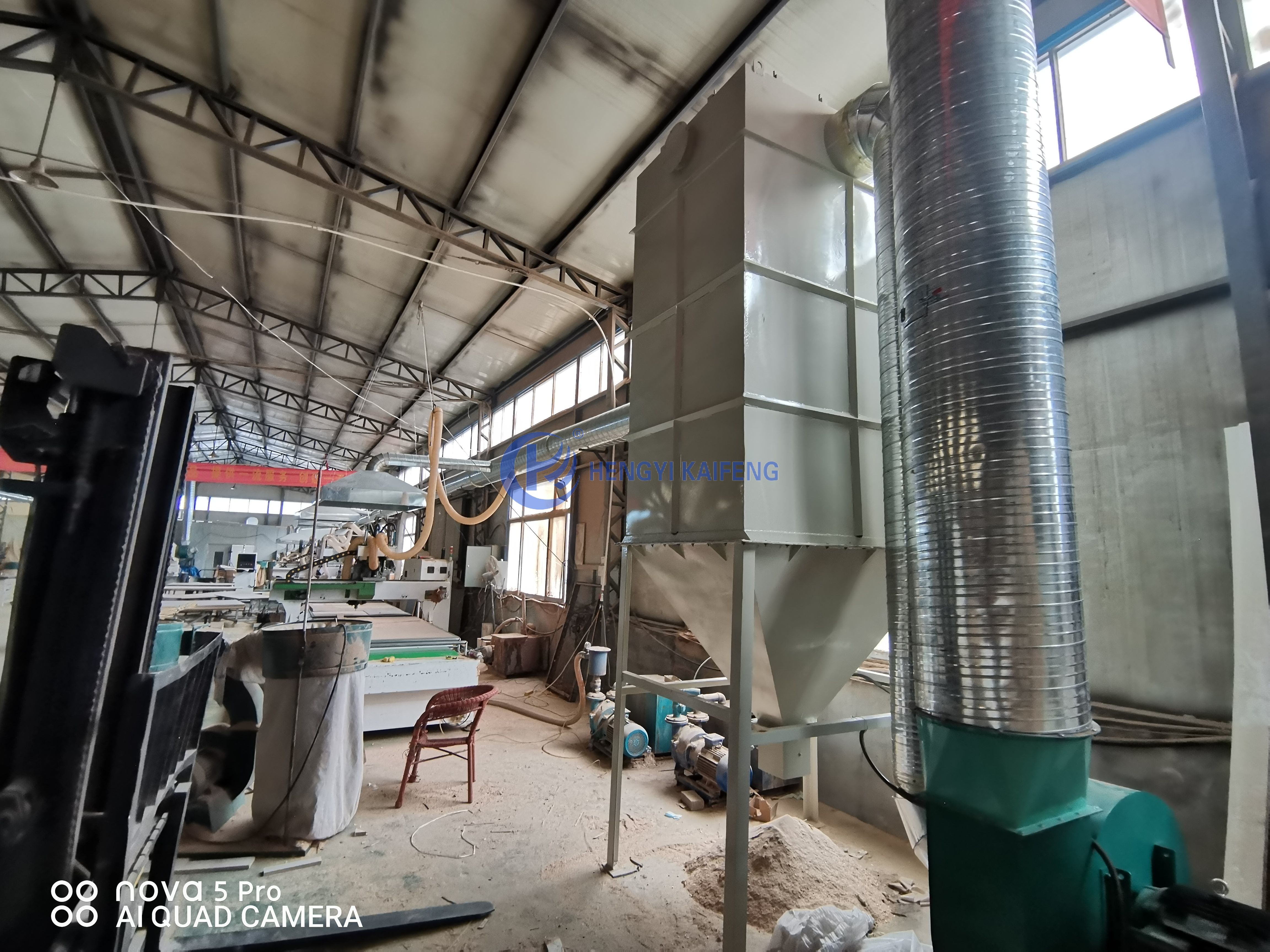 Customized Industrial Dust Extractor For Wood Processing Plants ISO Certified